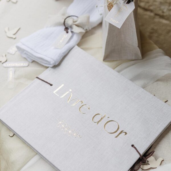 livre d'or effet lin or, ficelle coton brun